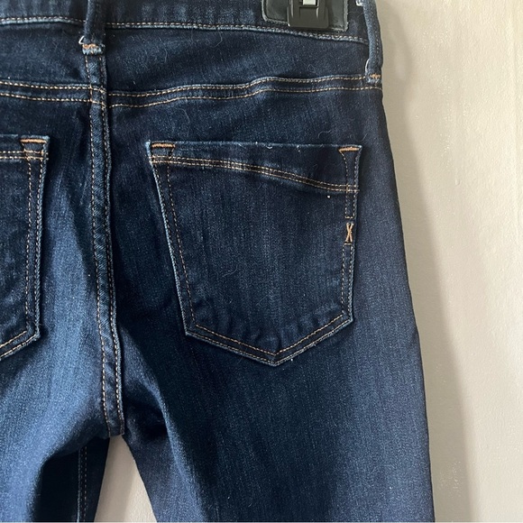 Express Dark Wash Mid Rise Jeggings Size 4R - Picture 4 of 5